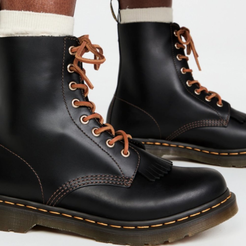 DR. MARTENS 1460 PASCAL ABRUZZO Combat Boots Great Reviews